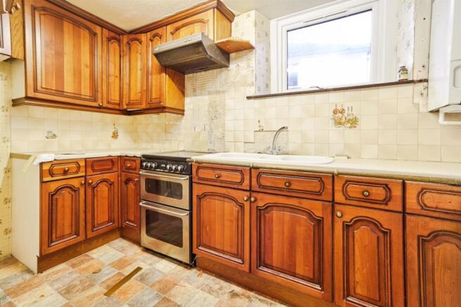 2 bed Terraced for sale Image 4