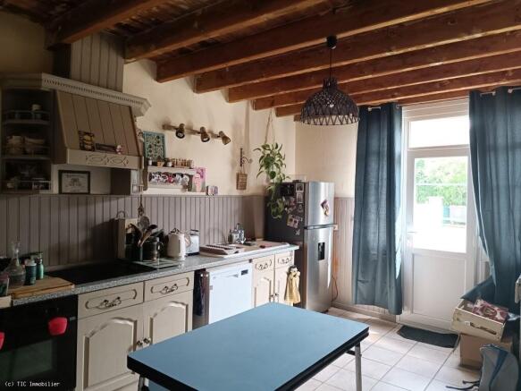 Photo 2