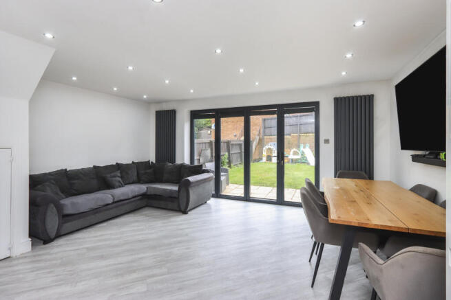 3 bed Mews for sale Image 8