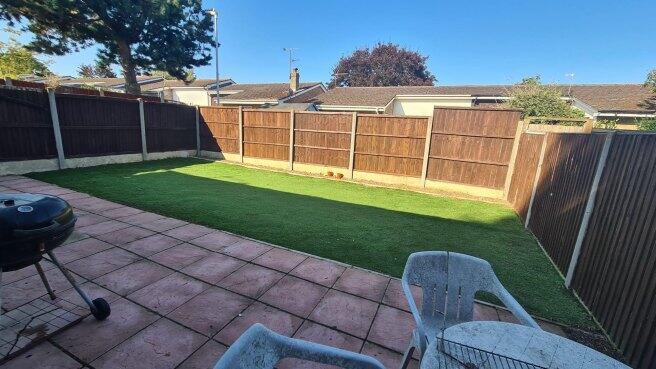 ulcombe-gardens-ct2-7qz-1040531