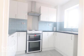 8, Reedland Way, Felixstowe IP11 2FQ