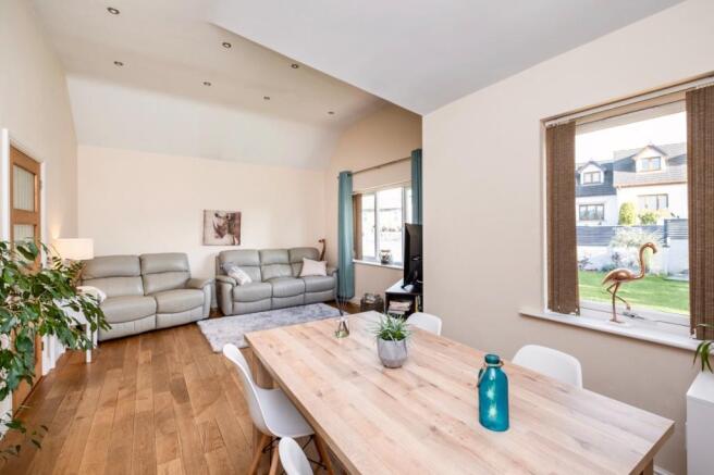 Living/Dining Room