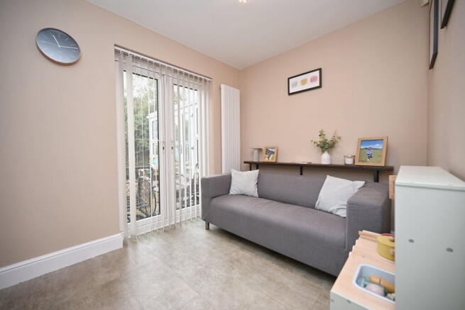 4 bed Detached for sale Image 10