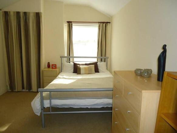 992903_2744235560312