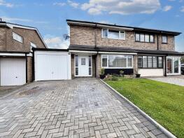 68, Ellerbrook Drive, Burscough L40 5SZ