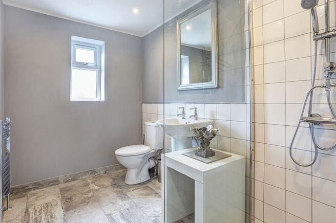 EN SUITE WET ROOM