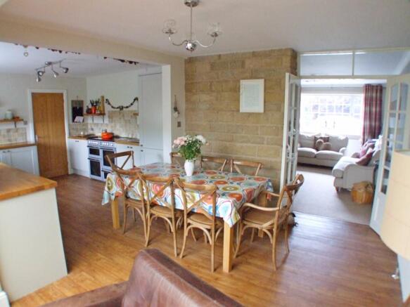 Kitchen Dining Area