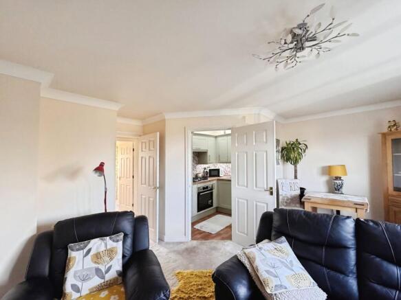 1 bed Apartment for sale Image 7