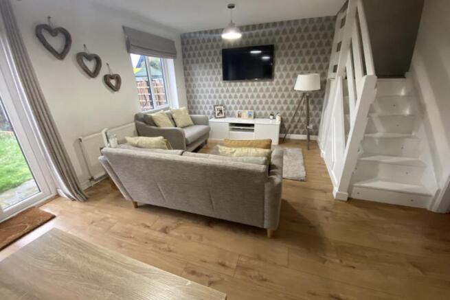 KITCHEN DINING ROOM