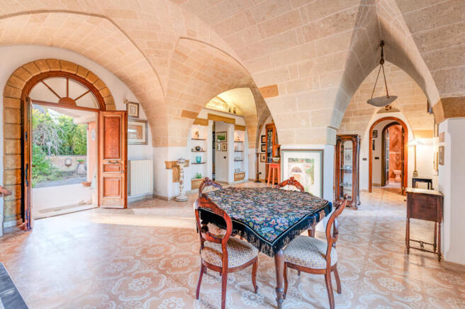 30_RR-GF-198_villa de giuseppe_brindisi_raro_realty