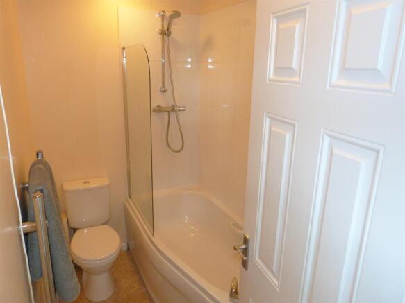 HOUSE BATHROOM