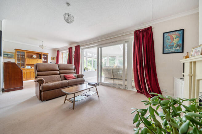 1438115-8-69cbcba...