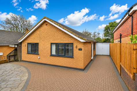 Trowell Road, Wollaton, Nottingham, NG8 2EJ