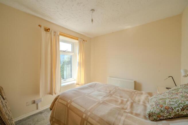 12 Lower Leigh Road-3.jpg