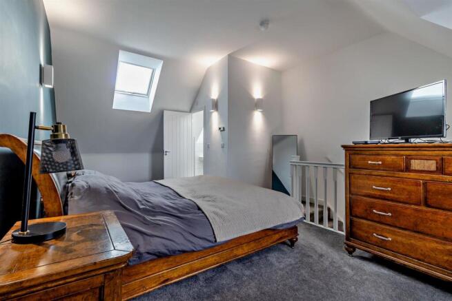 3 bed End of Terrace for sale Image 9