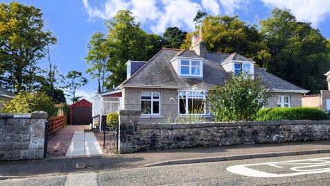 Craigard, 18 Manse Road, Nairn, IV12 4RW