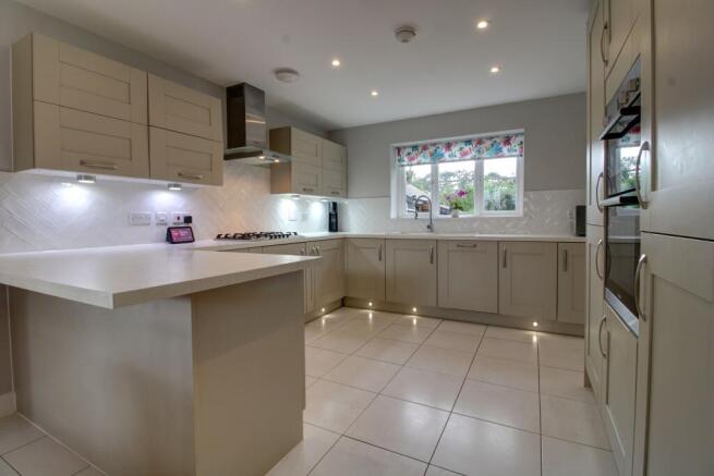Kitchen 1a
