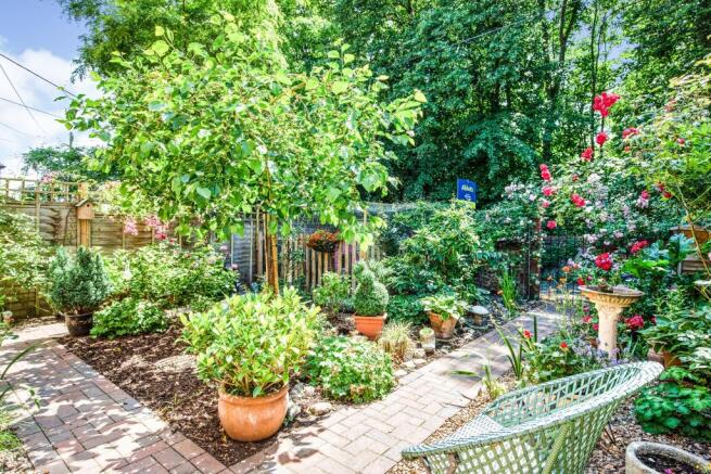 Cottage Garden