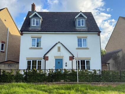 Butterfield Court, Bishops Cleeve, Cheltenham, GL52