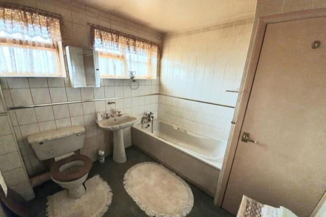 Bathroom / WC