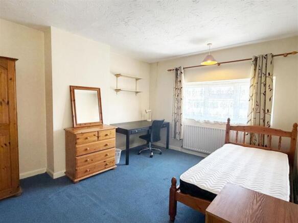 LD Bedroom.jpg