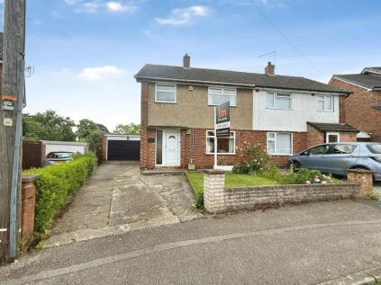 Coplow Crescent, Syston, Leicestershire. LE7 2JE