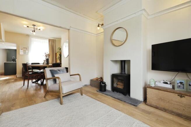 3 bed Terraced for sale Image 7