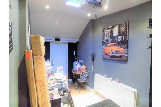 Family / Cinema Room