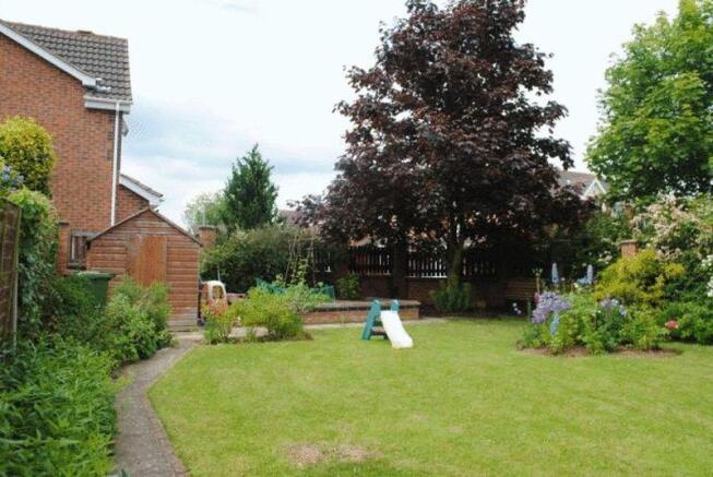 NEW GARDEN (26.06.