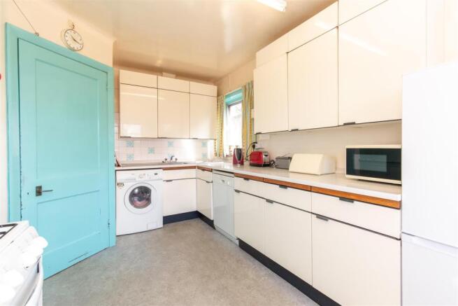 6 Southdown Avenue51.jpg