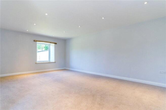 3 bed Barn Conversion to rent Image 5