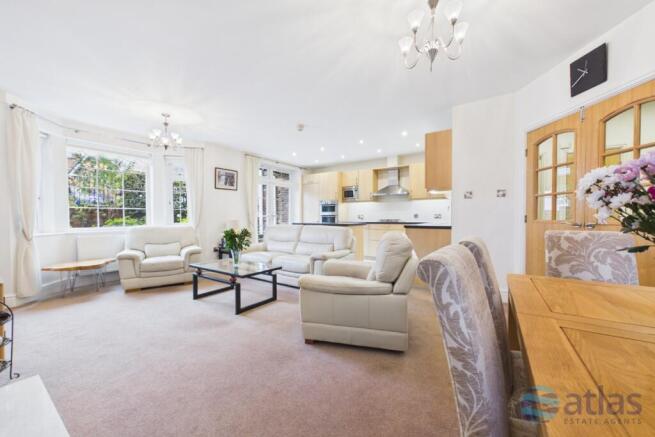Kitchen/Living Room