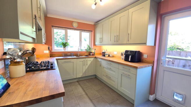 Kiln Drive, Curridge, Thatcham, RG18 9EG photo 4