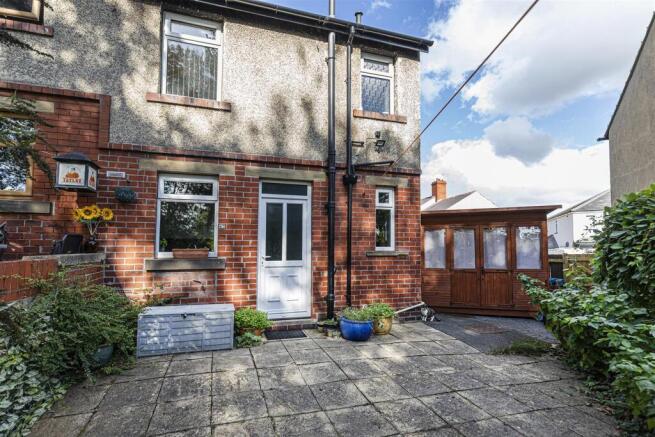 2 bed Semi-Detached for sale Image 5
