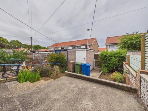 2 bed Terraced for sale Image 10