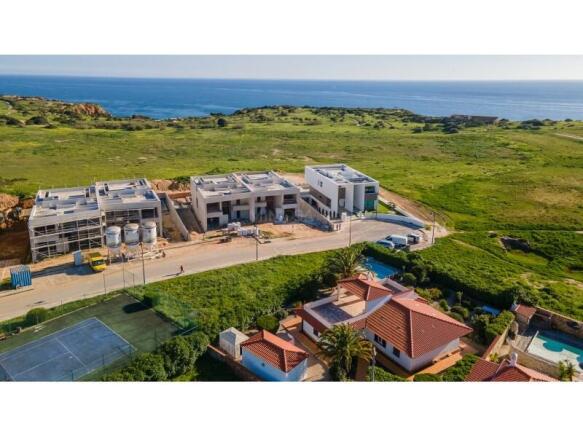 Luxury 4 Bedroom Villa with Sea and Pool Views, Lagos