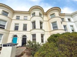 Ground Floor Flat, 37a, South Terrace, Littlehampton BN17 5NU