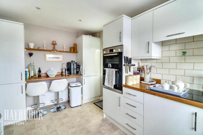 Lime Grove, Mexborough photo 5