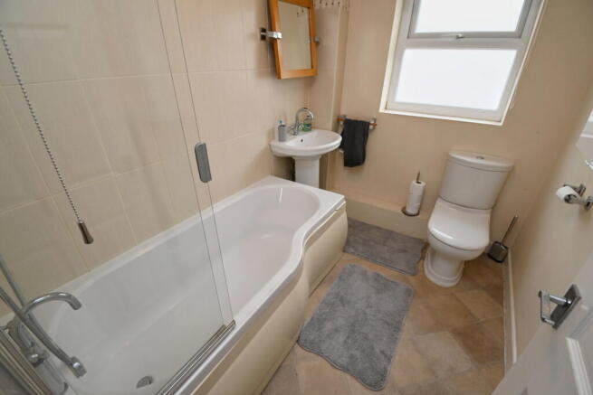 2 bed Semi-Detached for sale Image 11