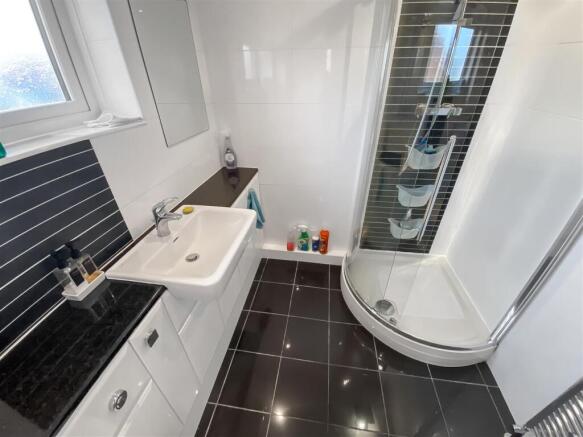 Shower Room/WC