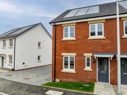 17, Cwrt Y Priordy, St Clears, Carmarthen SA33 4FF