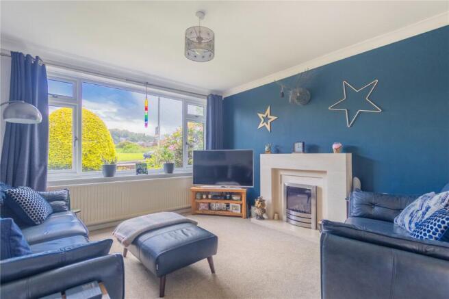 4 bed Detached for sale Image 8