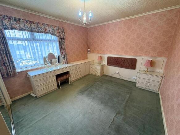 2 bed Terraced for sale Image 7