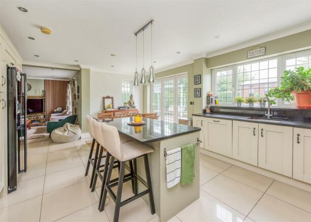 64 Langley Road-Dining Kitchen A.jpg