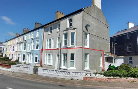 West End, Beaumaris