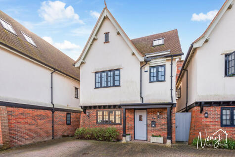 Stiles Yard, Alresford