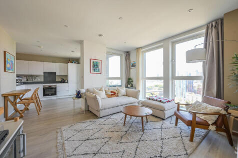 Falconbrook Gardens, Canning Town, London, E16