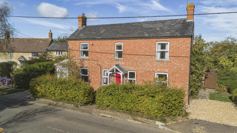 Main Street, Grendon Underwood, HP18