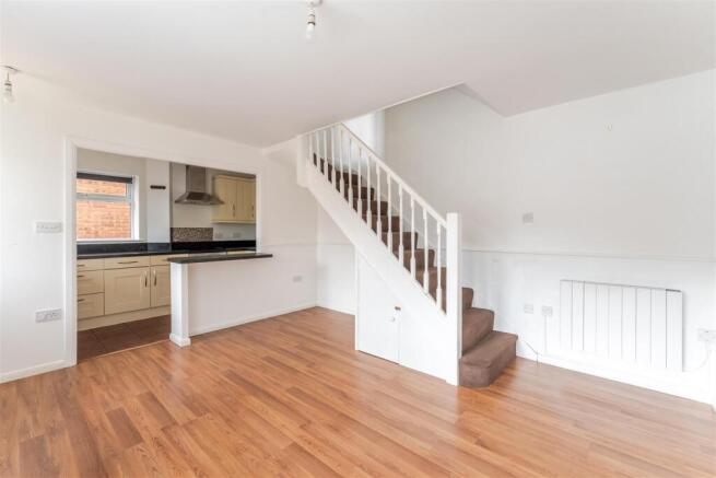 34 The Glebe Wrington BS40 5LX 24.jpg