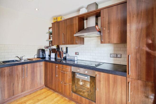 1 bed Flat for sale Image 7